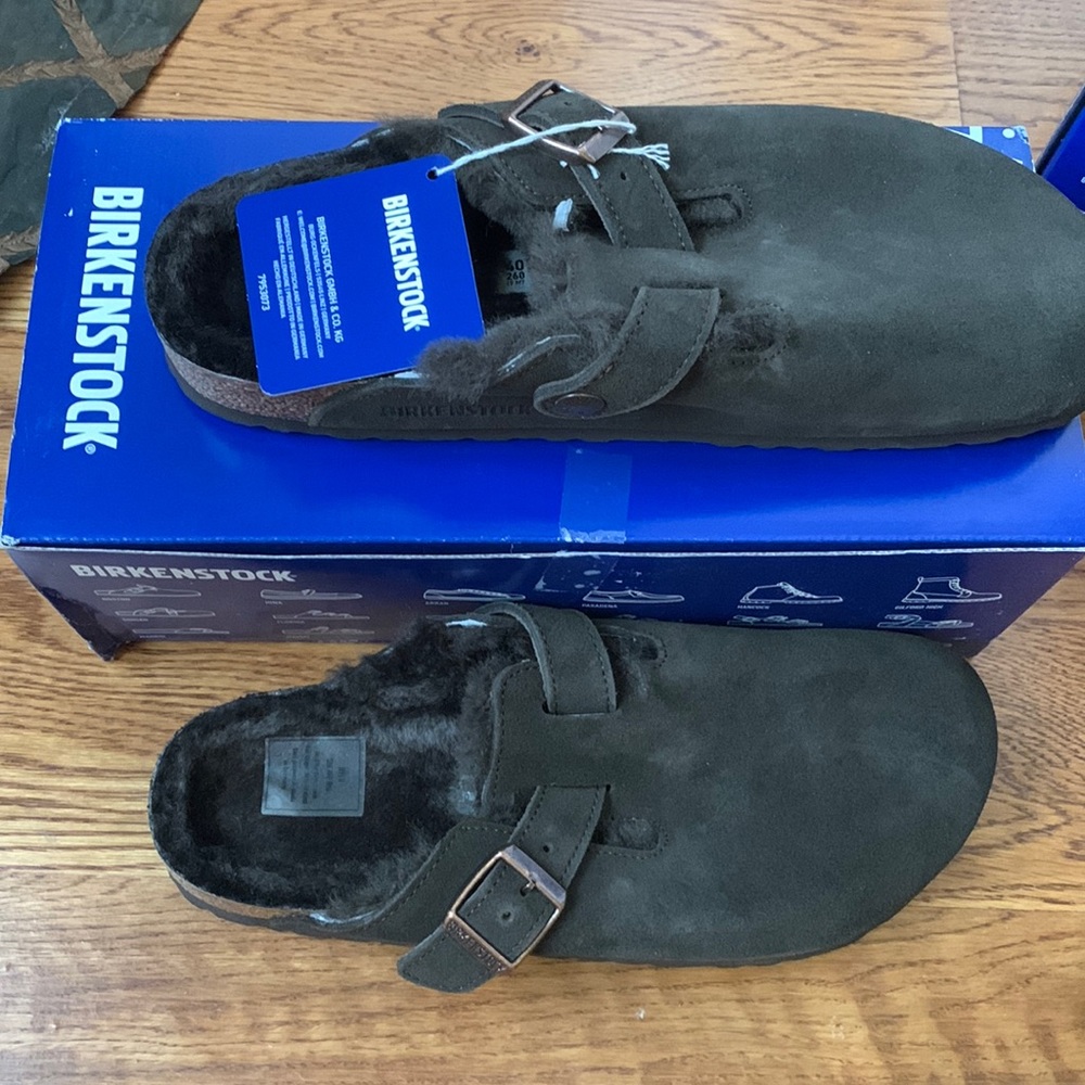 Birkenstock’s Boston VL/Shearling Mocca